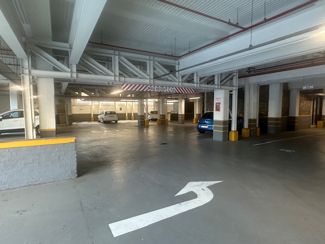 To Let commercial Property for Rent in Zonnebloem Western Cape